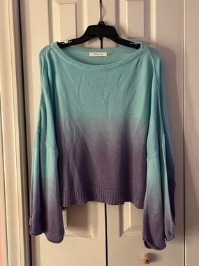 Mustard seed two toned flowy sweater